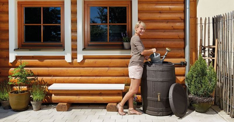 Garantia Water Storage Rainwater Barrel Tank Water Butt - 250L