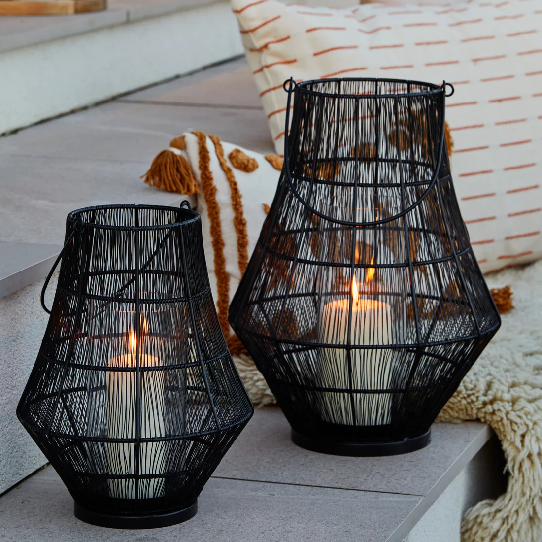 Portofino Curve Wirework Lantern lighting ivyline