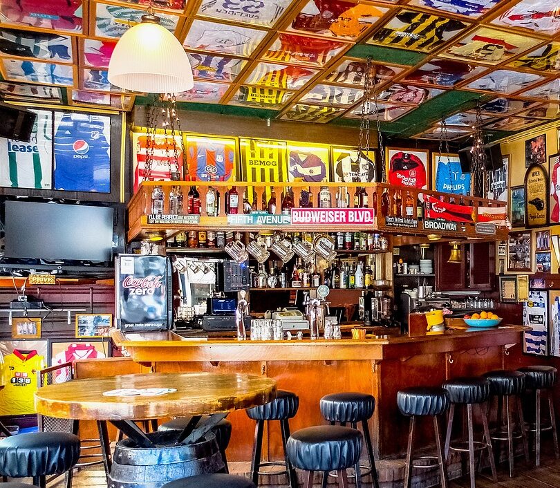 Sports bar