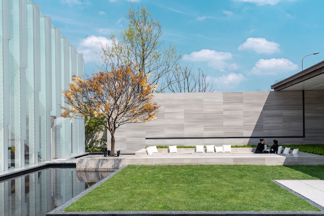 Garden with artificial grass