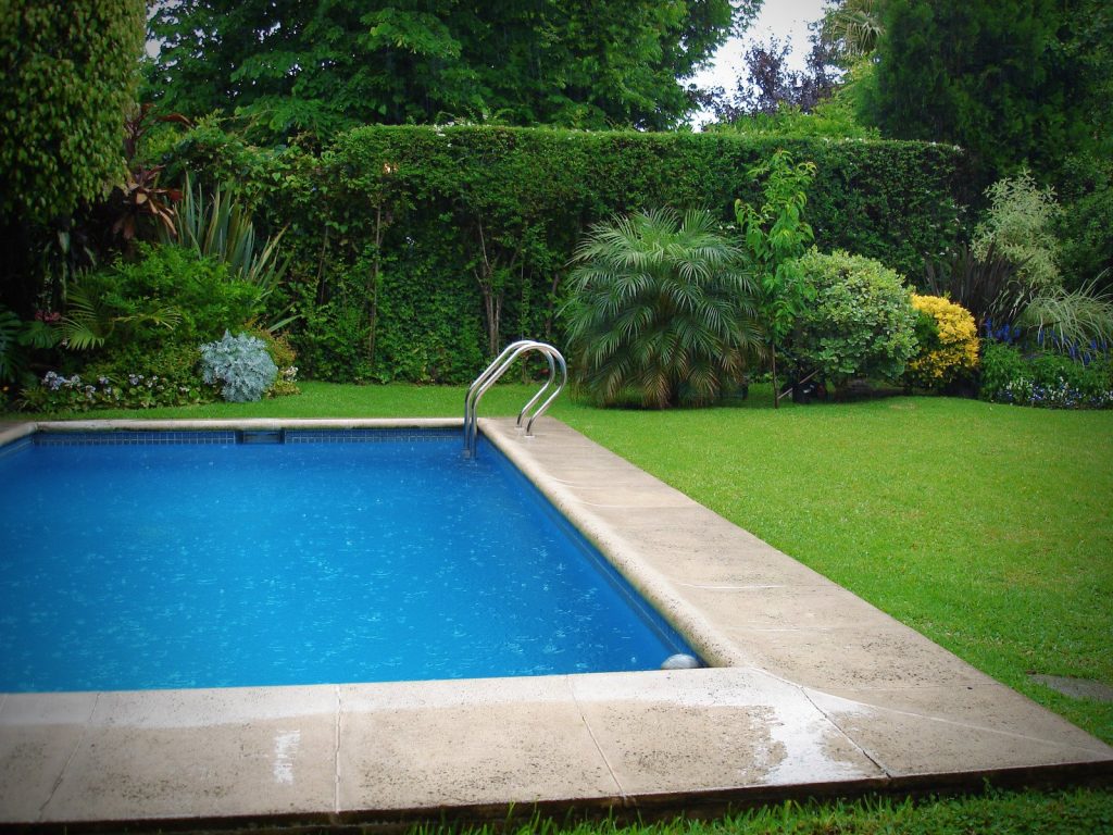 swimming-pool